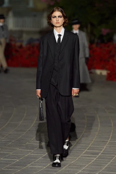Look 83